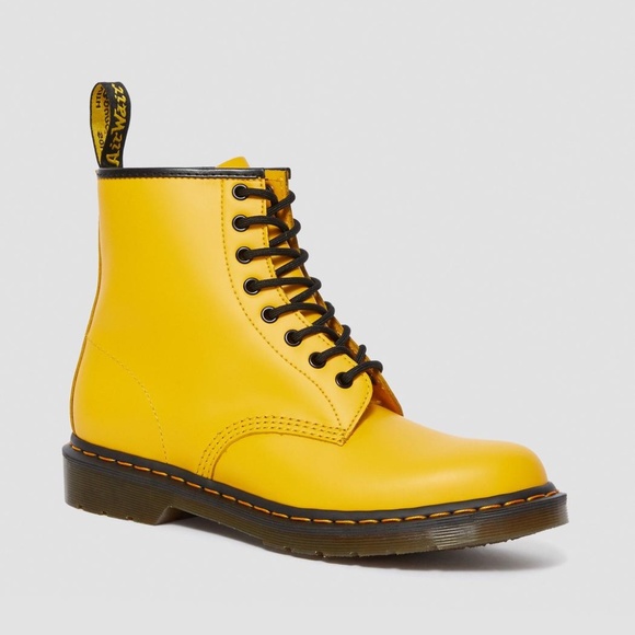 Dr. Martens Women's 1460 8-Eye Yellow Smooth Leather US 9 - Picture 4 of 14